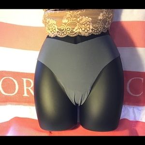 NWT Victoria Secret Panties Sz Large
